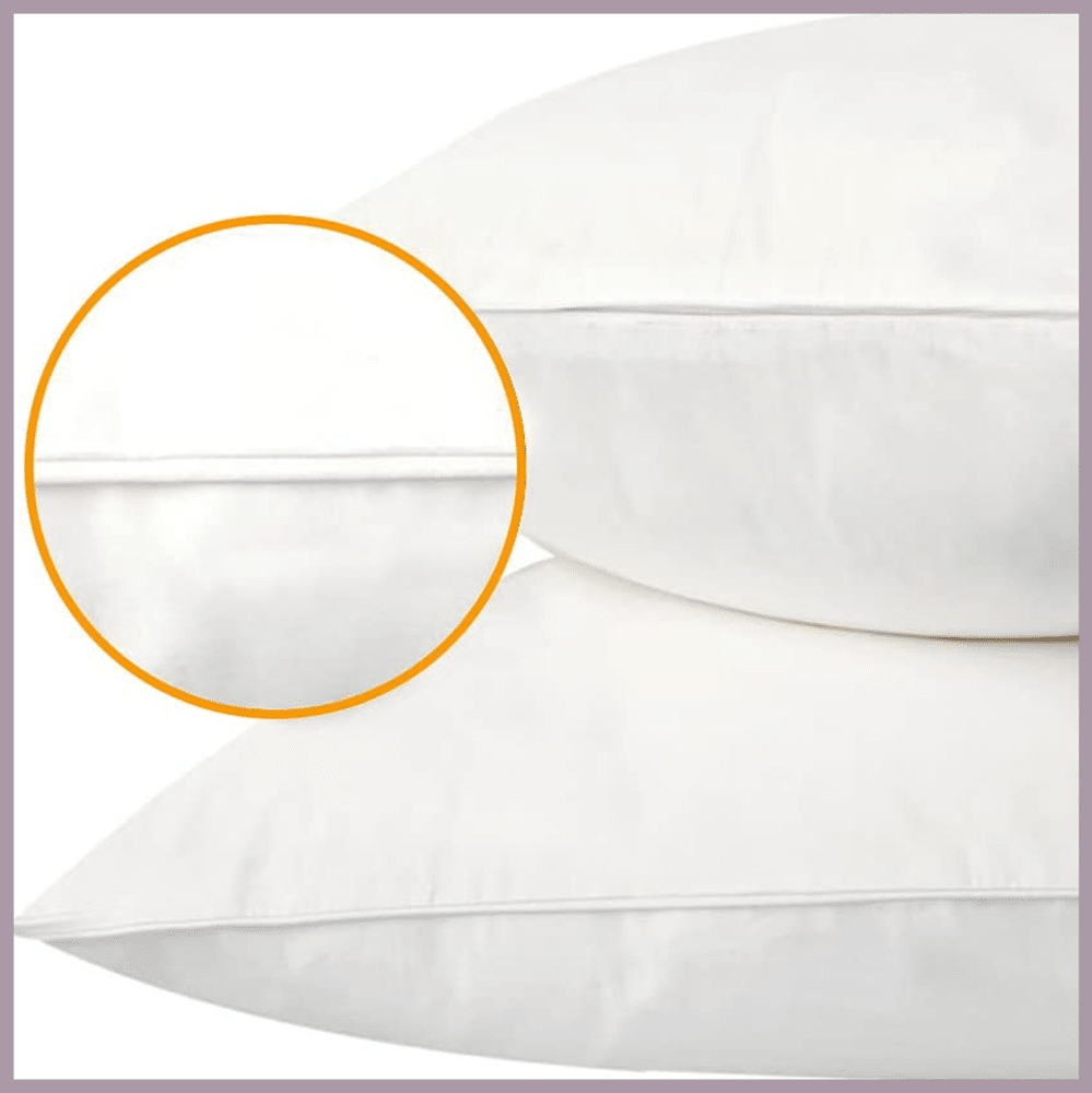 Imagen de una almohada de color blanco